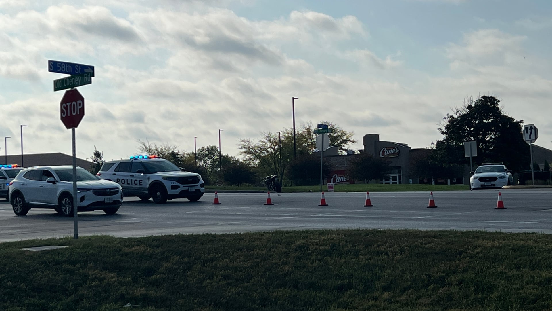 Truck driver cited in crash with motorcycle in southeast Lincoln ...