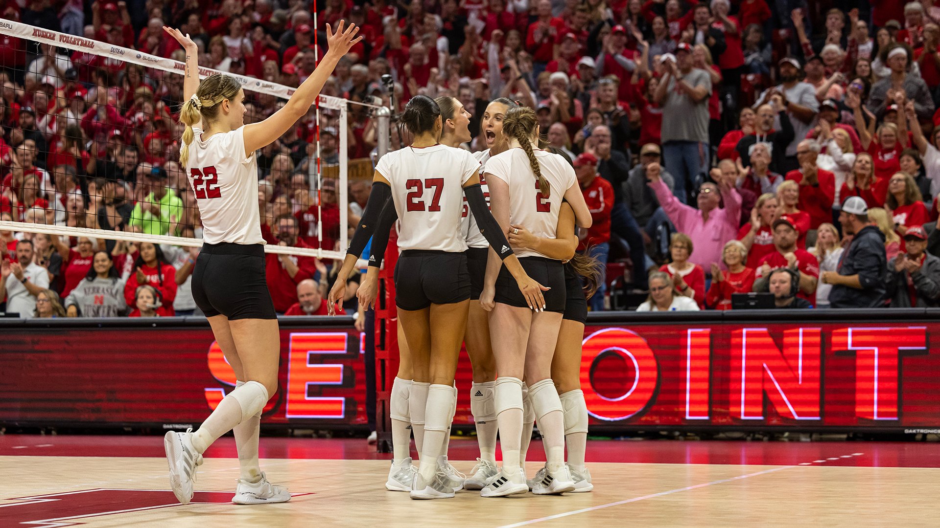 No. 2 Nebraska volleyball sweeps No. 13 Penn State