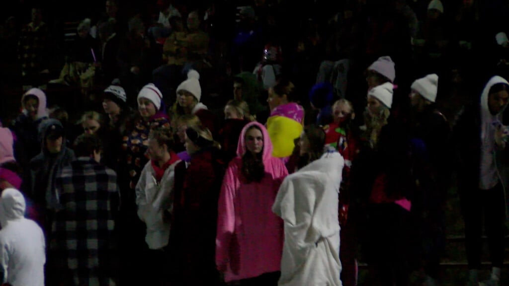 Football Highlights00 00 02 33still001