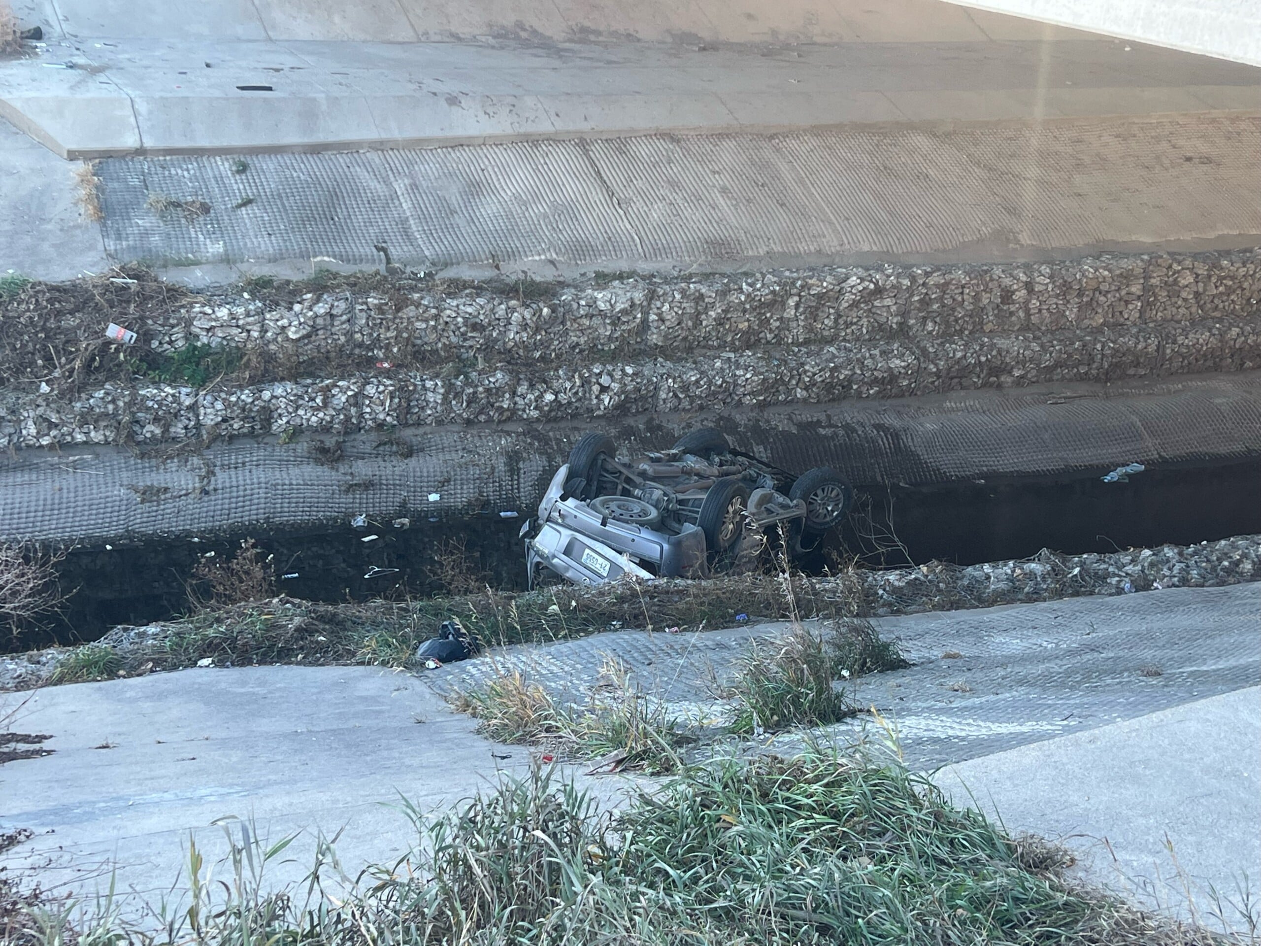 One seriously injured after vehicle rolls into Dead Man's Run in Lincoln