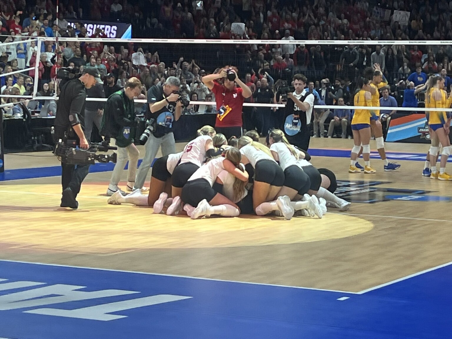 Pinnacle Bank Arena hosting watch party for Nebraska volleyball's