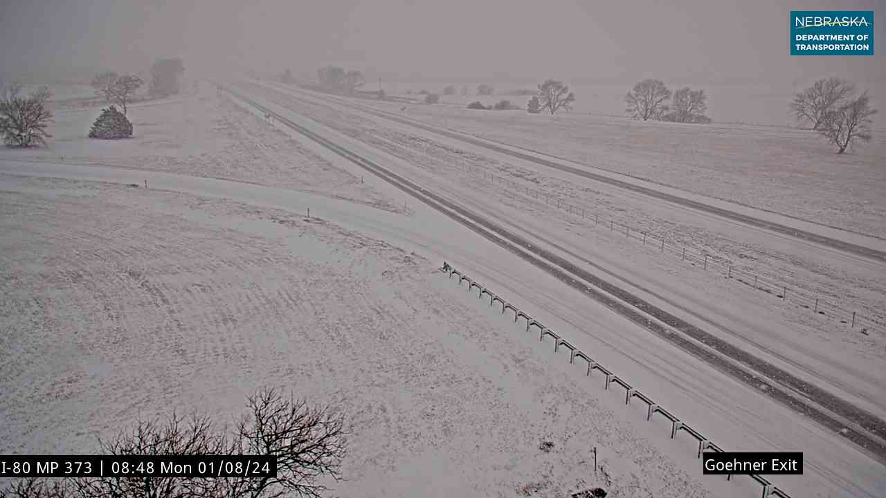 PHOTOS: Snow day across Nebraska