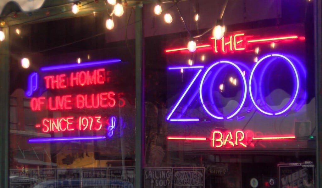 Zoo Bar