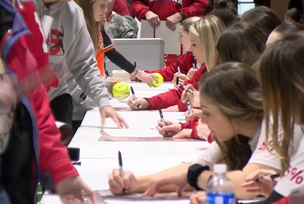 Softball Fan Day