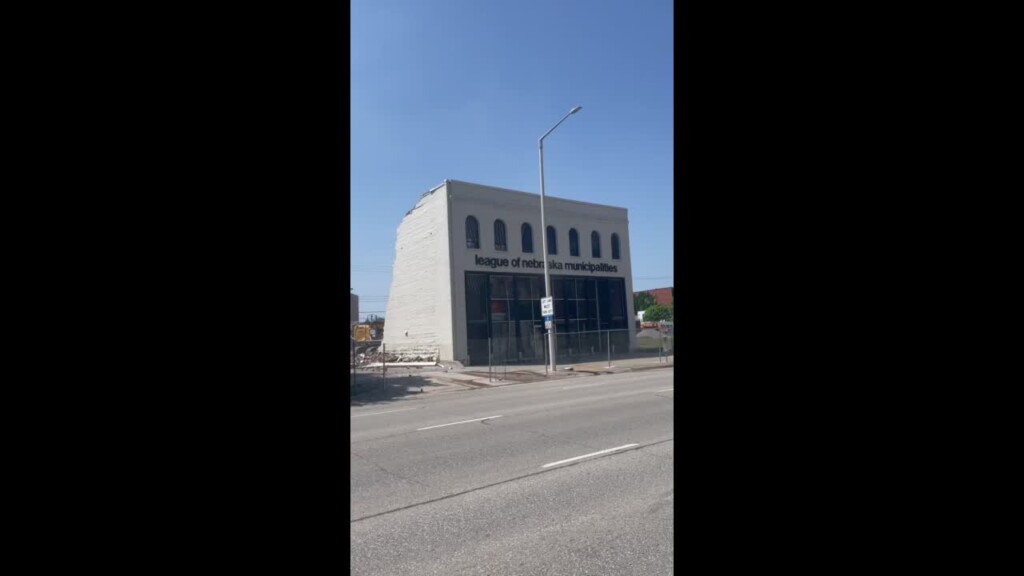 Watch: Nebraska Municipalities Building Comes Down