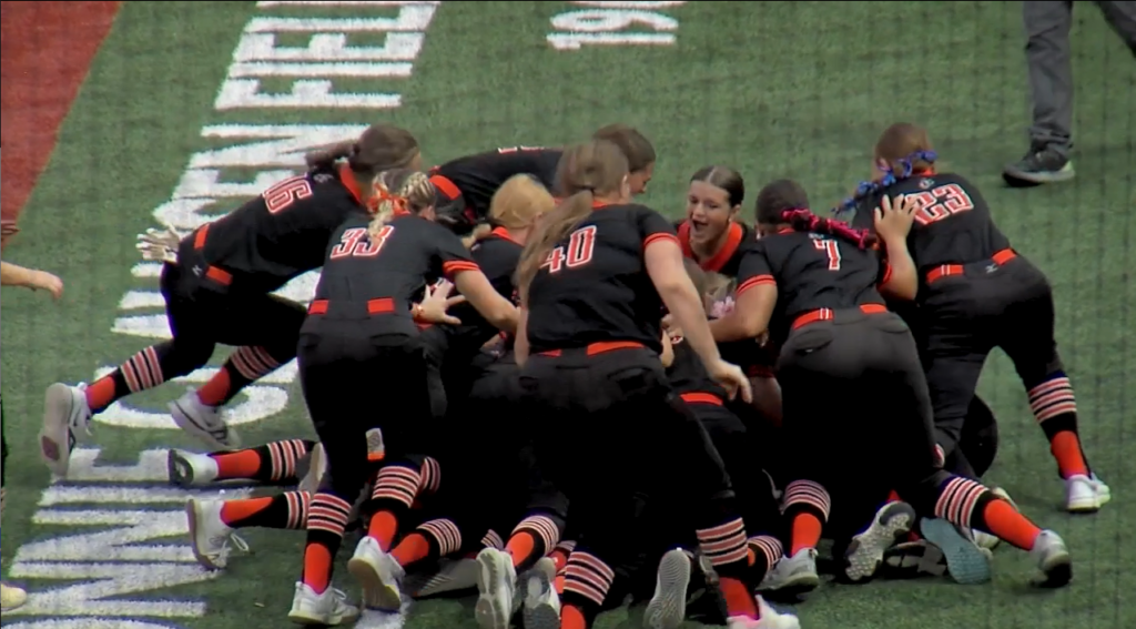 Beatrice Softball Wins Class B State Championship