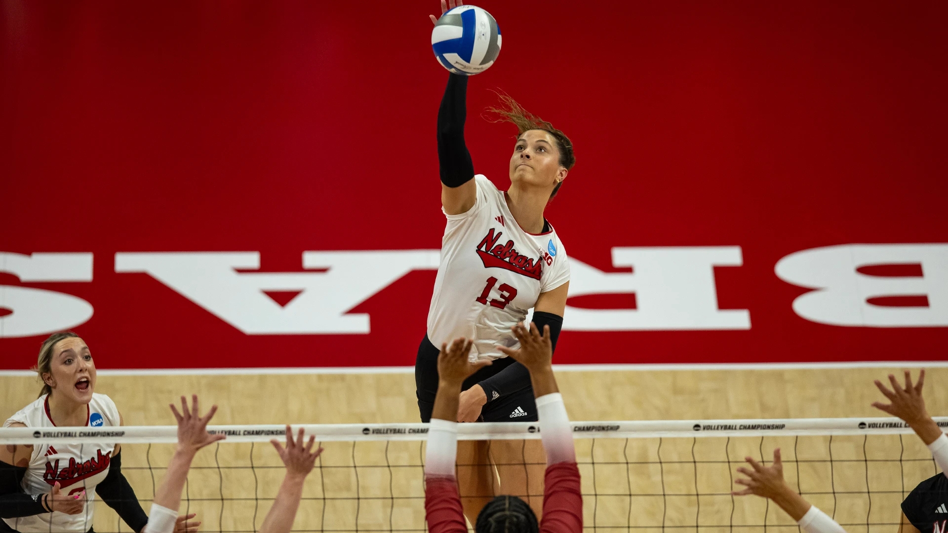 Husker volleyball's Merritt Beason picked No. 1 in Pro Volleyball ...