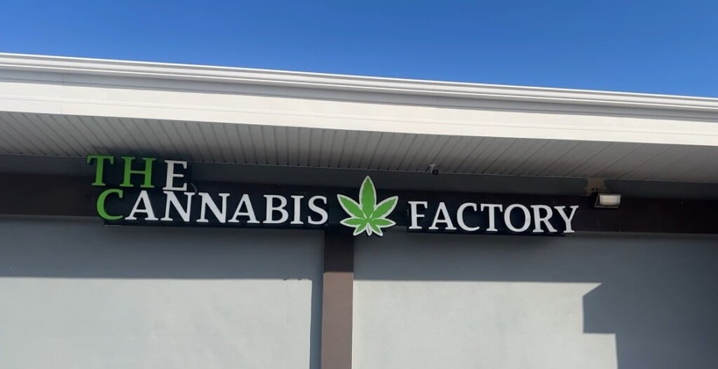The Cannabis Factory, smoke shop