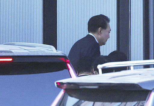South Korea’s Impeached President Yoon Detained In Massive Law Enforcement Effort