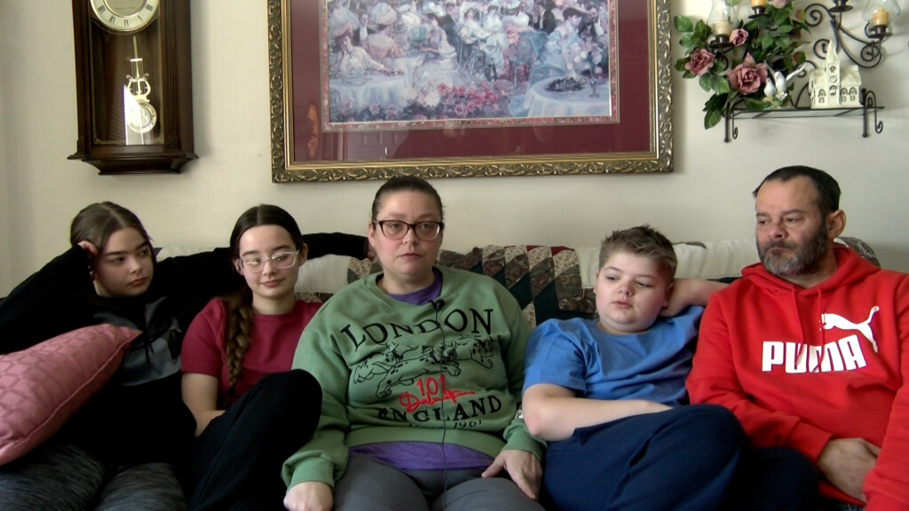 Downs Family who lost their home in a Lincoln housefire