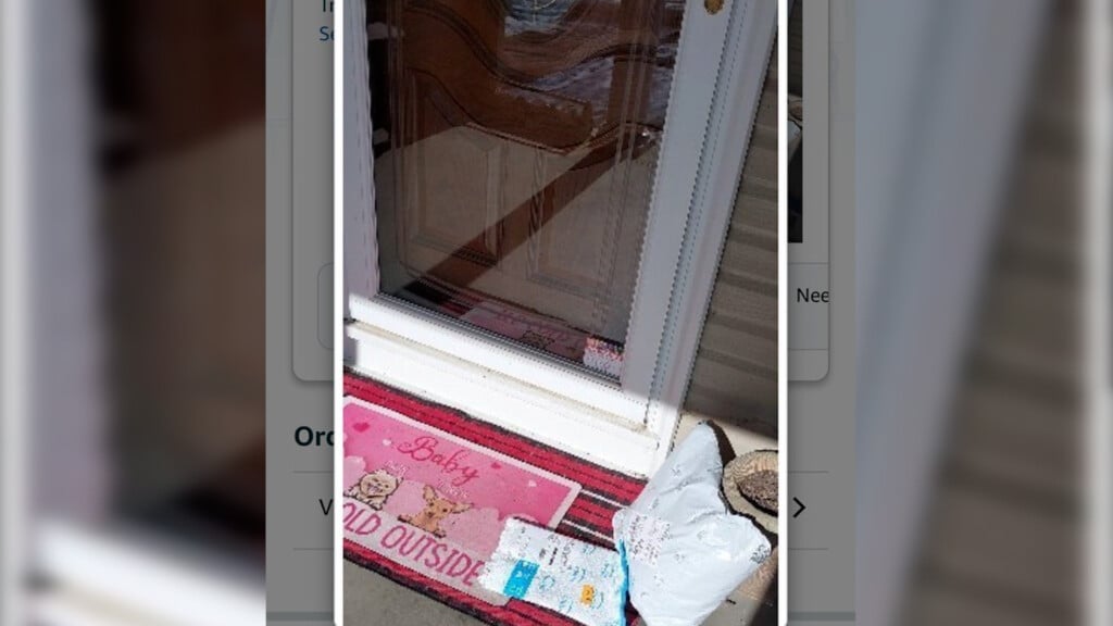 Porch pirates hit East Lincoln neighborhood