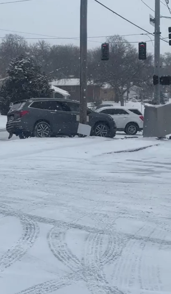 Two Vehicle Crash In North Lincoln Causes Traffic Light Outage