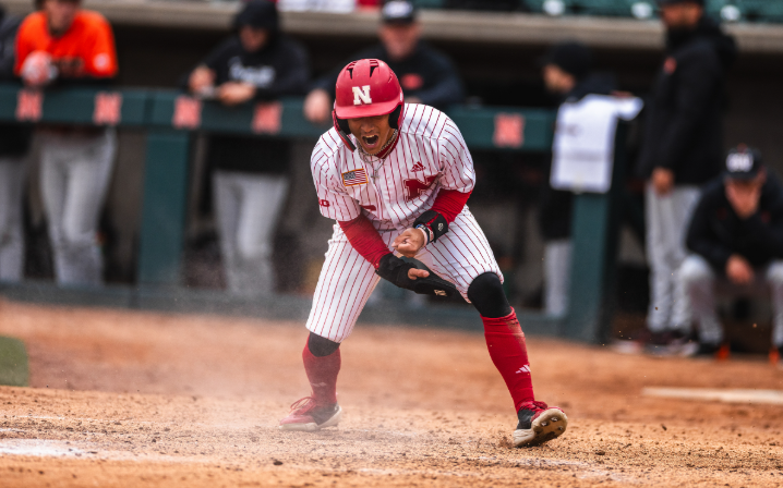 Offensive Explosion Lifts Nebraska Baseball Past No 5 Oregon State