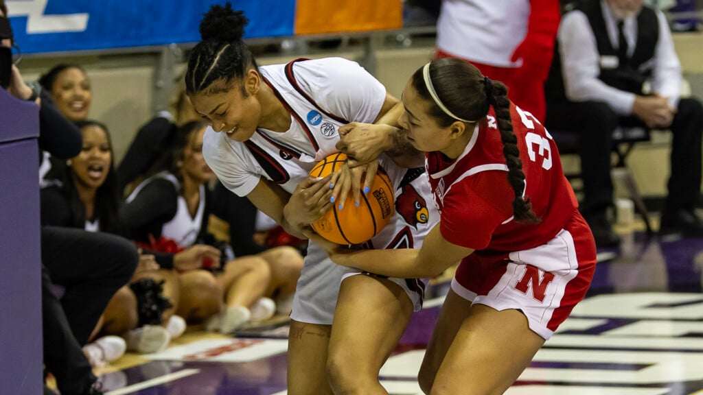 Wbb Ncaa 1st Rd Vs Louisville