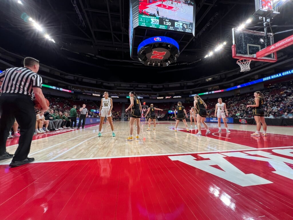 Lincoln Pius X vs. Gretna East