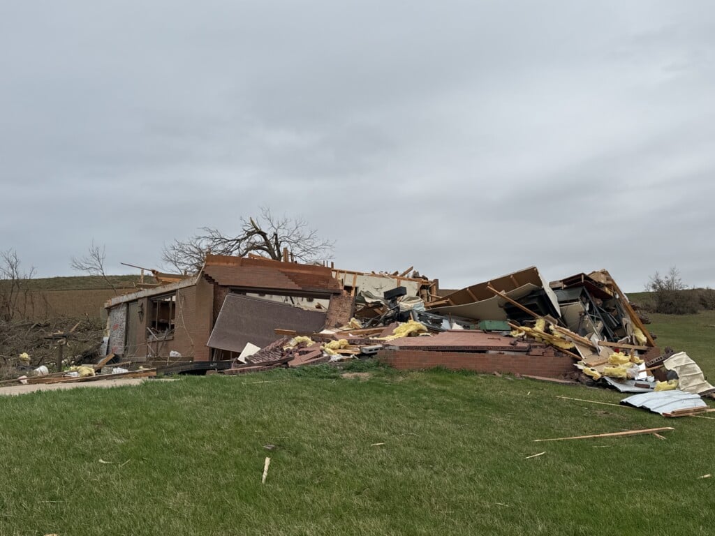 Bennington Fort Calhoun Ef3 Damage 1