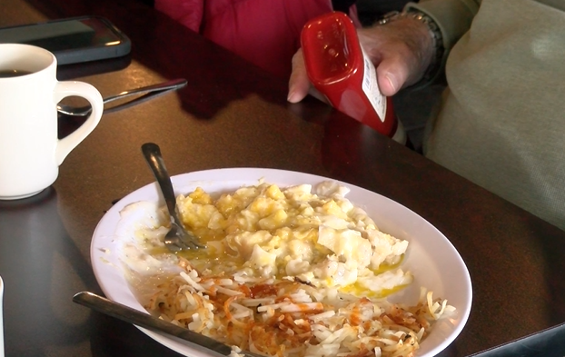 egg prices, eggs, breakfast, brunch