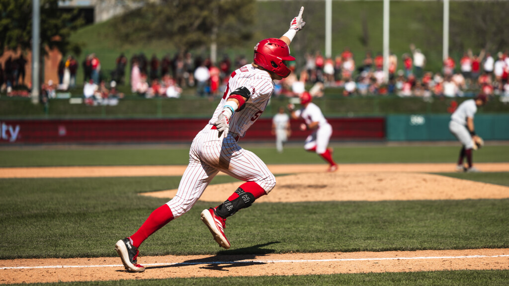 Husker baseball walks-off Minnesota to even series