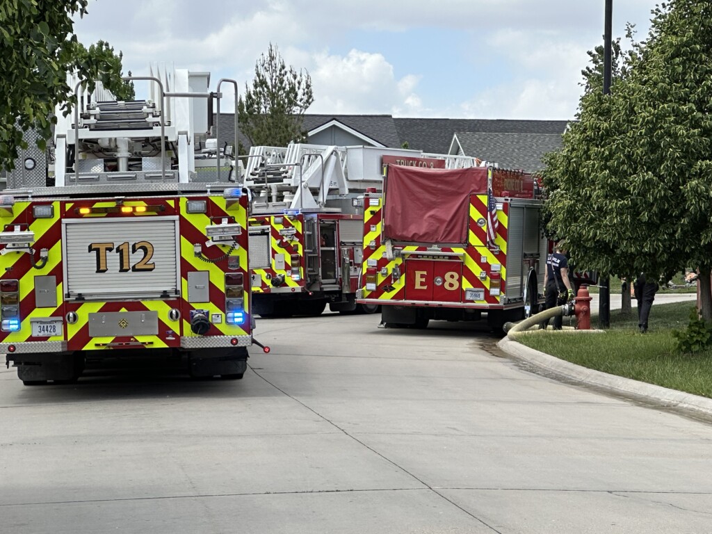 Kitchen fire kills dog, displaces family in southeast Lincoln, LFR says
