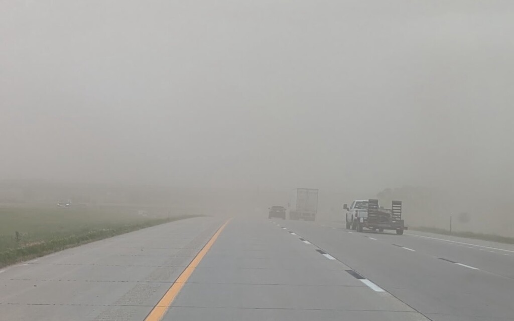 Blowing dust reduces visibility in Lancaster County