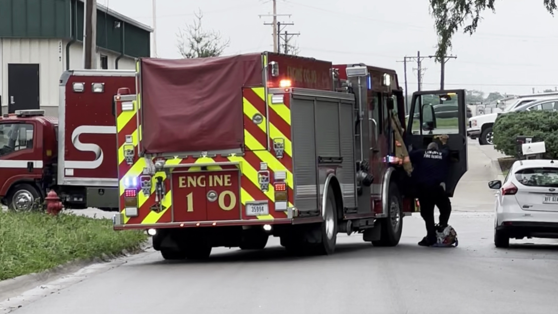 Arson suspected in fire at north Lincoln apartment building, LFR says