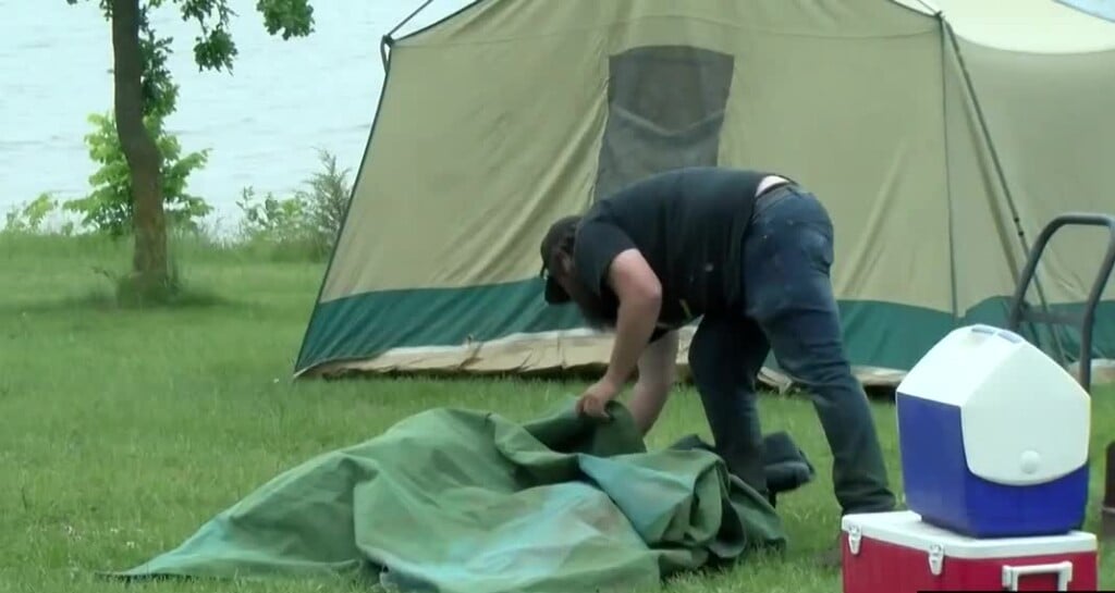 Memorial Day Weekend Campers Aren't Stopped By Rain And Cooler Temps
