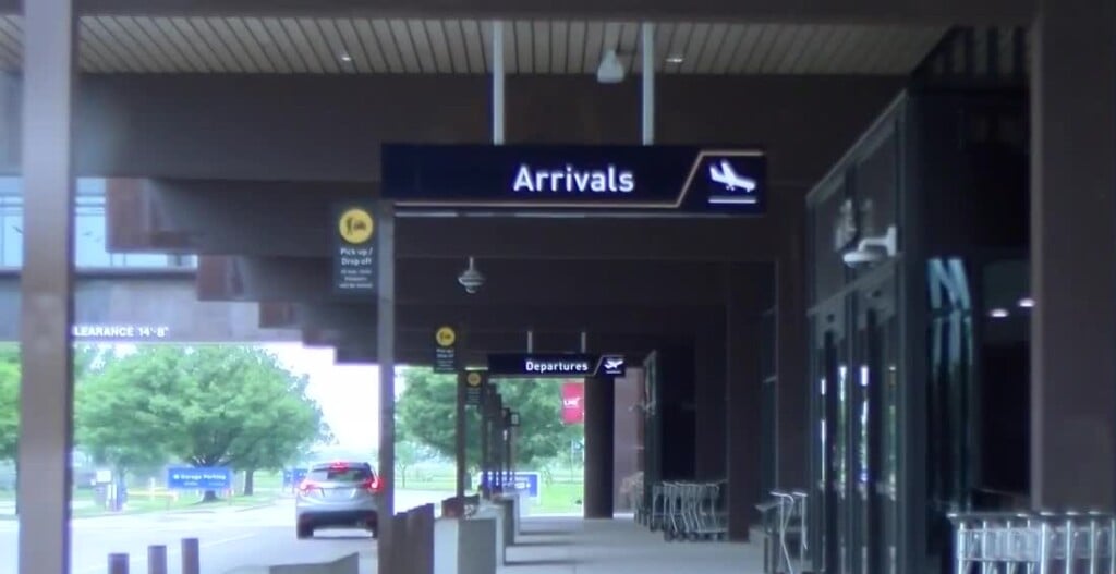 Lincoln Airport