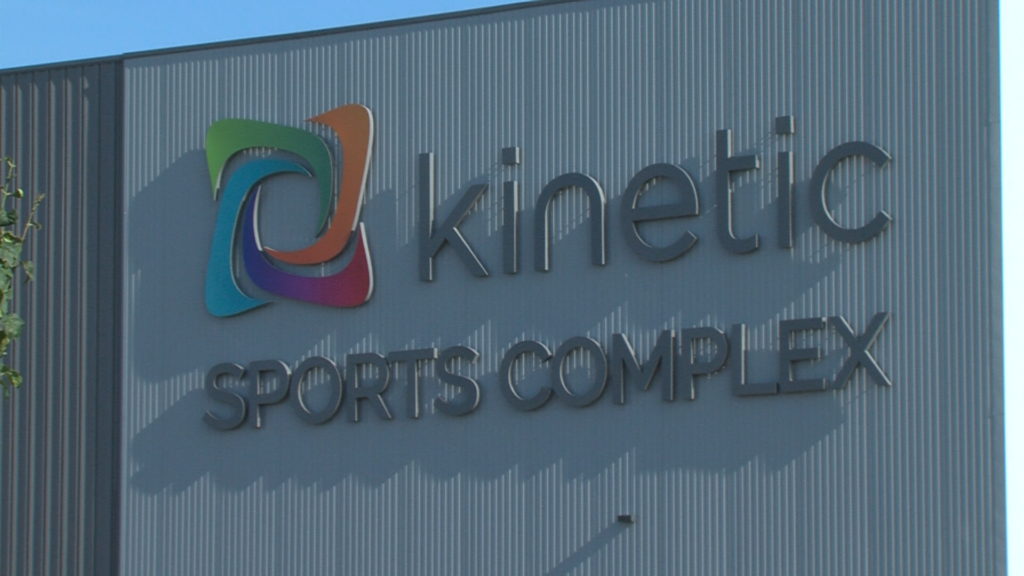 Lincoln Police respond to large fight at Kinetic Sports Complex