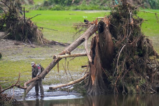 Girls Camp Grieves Loss Of 27 Campers And Counselors In Texas Floods That Killed Nearly 90 People