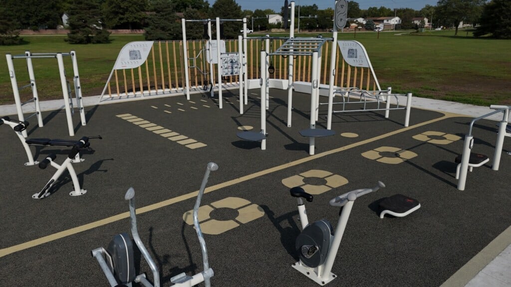 City of Lincoln opens world's first FitBLOCK outdoor gym