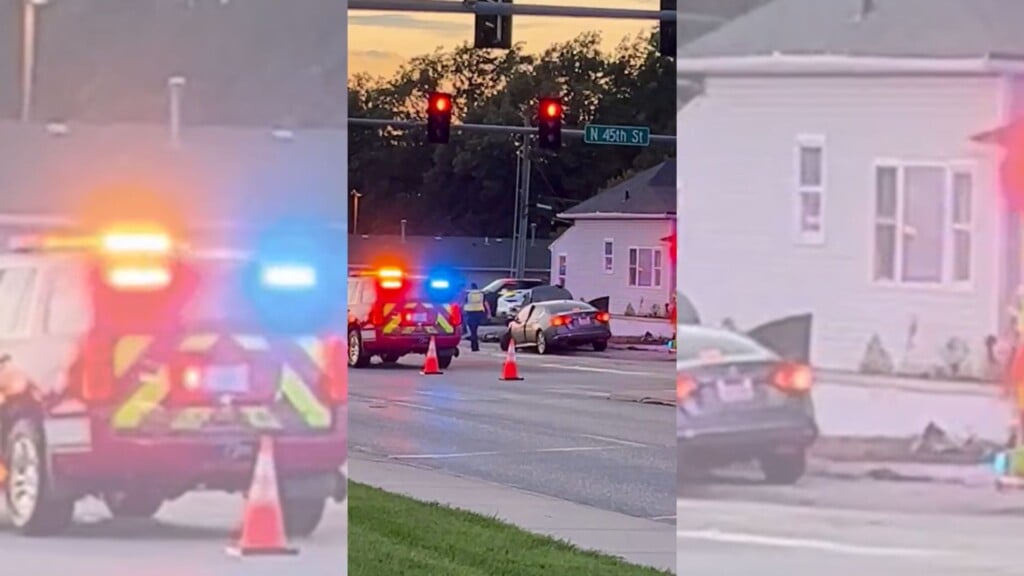 Four Injured In Three Vehicle Crash In East Lincoln