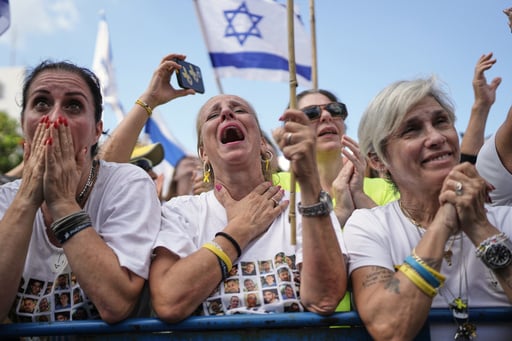 Living Hostages And Palestinian Prisoners Are Released As Part Of Ceasefire In Gaza