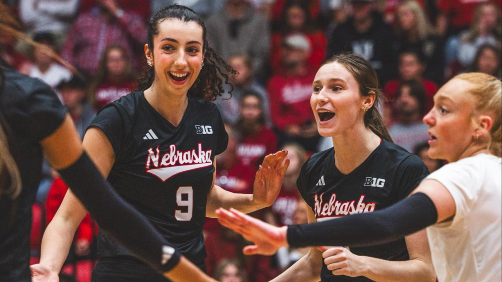 Husker Volleyballs Virginia Adriano Named Big Ten Freshman Of The Week