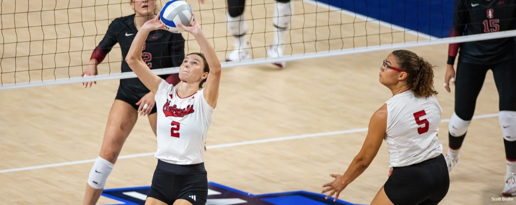 Nebraska Volleyballs Rebekah Allick Bergen Reilly Earn Big Ten Weekly Honors