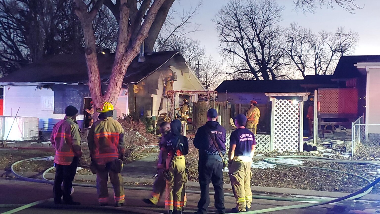 LFR battles detached garage fire in northeast Lincoln