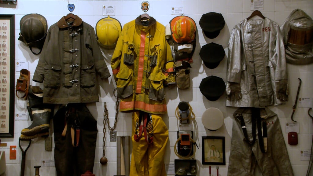 Sequence 0100 00 17 10still001