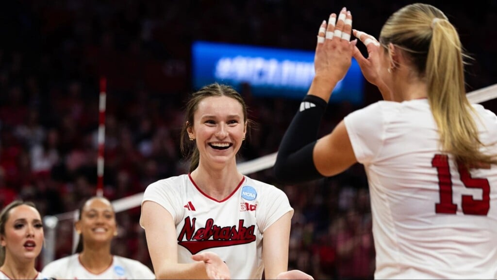 Nebraska Volleyballs Andi Jackson Bergen Reilly Take Home Avca Positional Awards