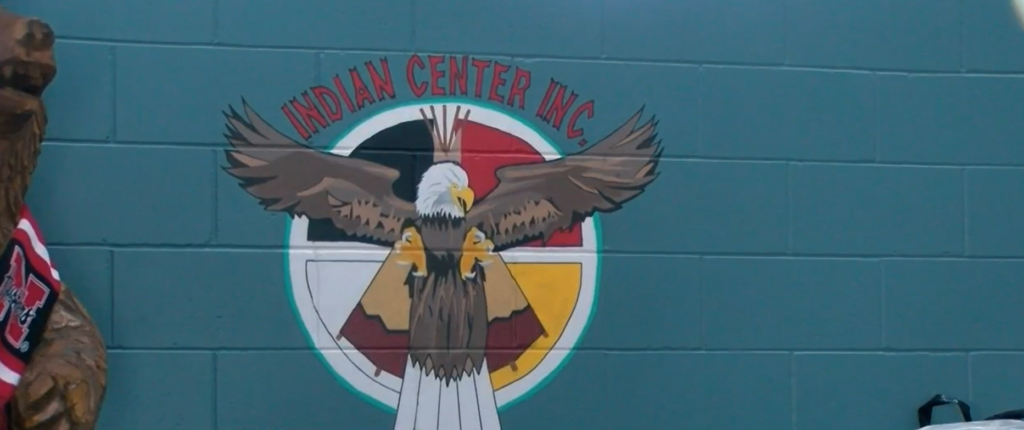 'Lifting others up': Lincoln men's group healing through community service