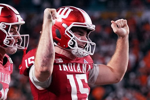 Indiana Completes Undefeated Season And Wins First National Title, Beating Miami 27 21 In Cfp Final