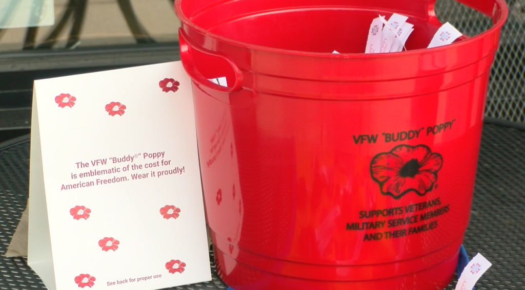Seward VFW Post 4755 handing out poppies for Memorial Day