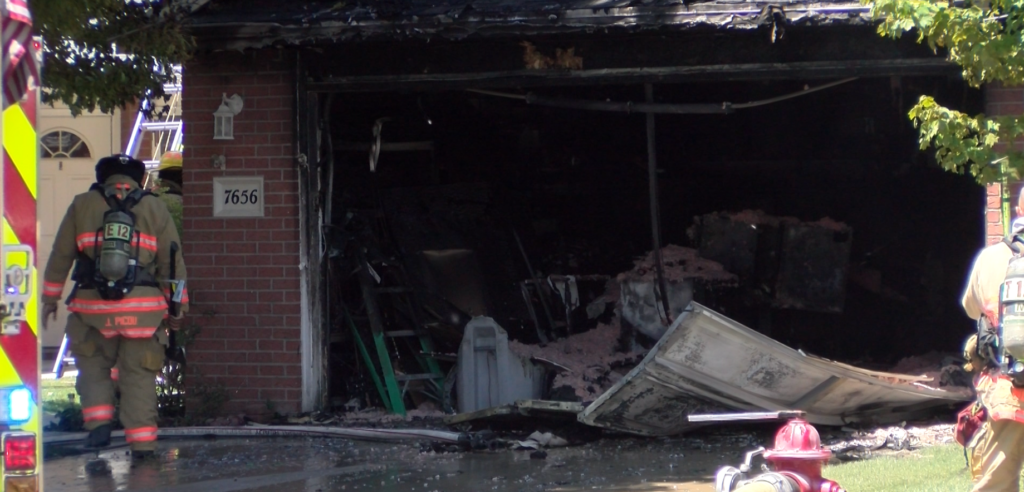 East Lincoln Garage Fire Causes Nearly 100k In Damage Lfr Says