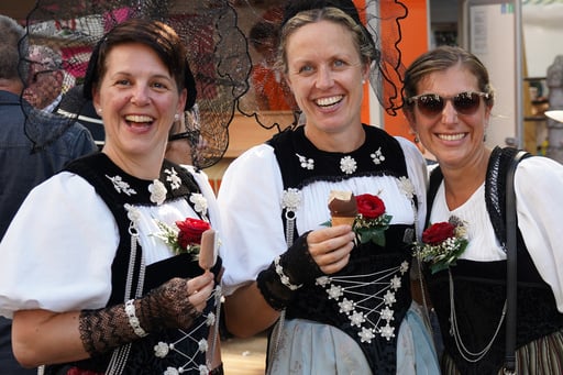 Heat Forces Yodelers At Annual Swiss Festival To Sing In Fountains