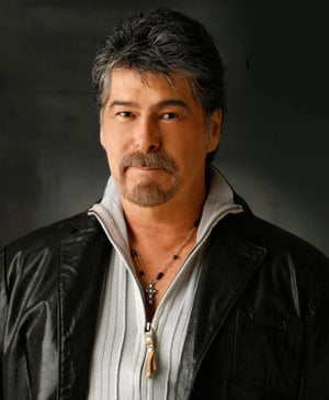 Randy Owens, lead singer of Alabama