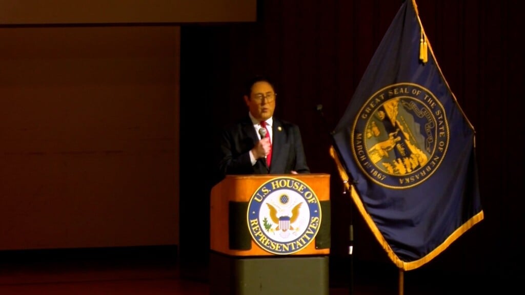 Congressman Mike Flood Holds Final Lincoln Town Hall Before November Election