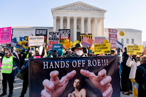 Medicaid Funding Is Resuming For Planned Parenthood After Being Cut Off For Most Of A Year