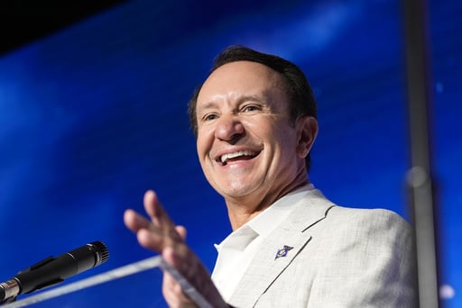 Elon Musk’s Space Company To Build New Rocket Launching Site In Louisiana