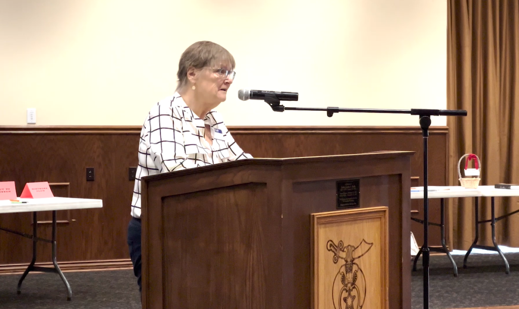 Rebecca Smith speaks to the Women's Welcome Club of Lincoln