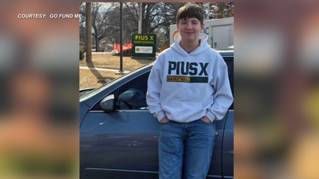 Students And Staff At Lincoln Pius X Catholic High School Remember 17 Year Old Crash Victim