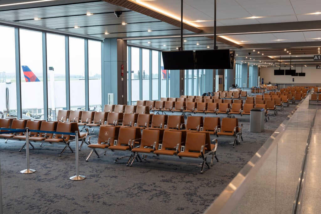Omaha airport terminal