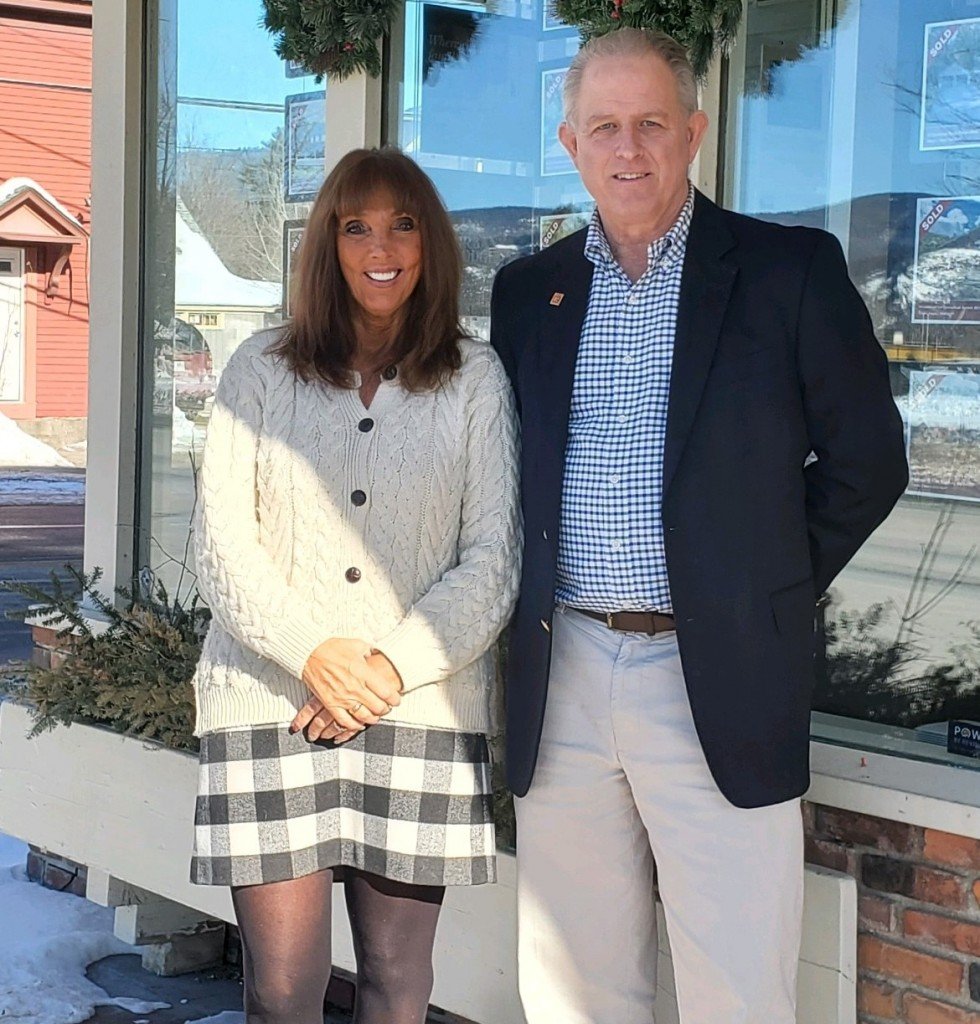 01 26 2022 Brenda Leavitt And Andy Smith Of Badger Peabody Smith Realty 1